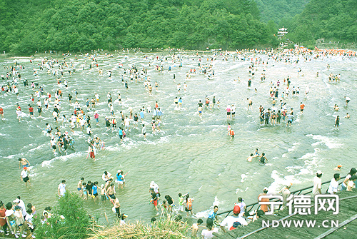 2012091310412659.jpg